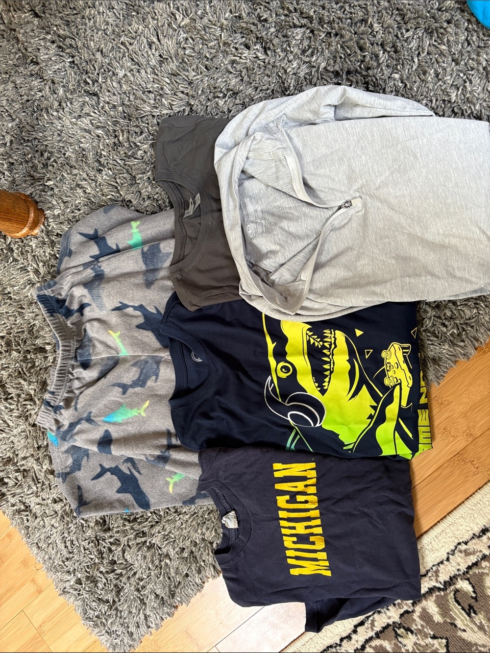 Lot of size 8 Boys’ clothing .